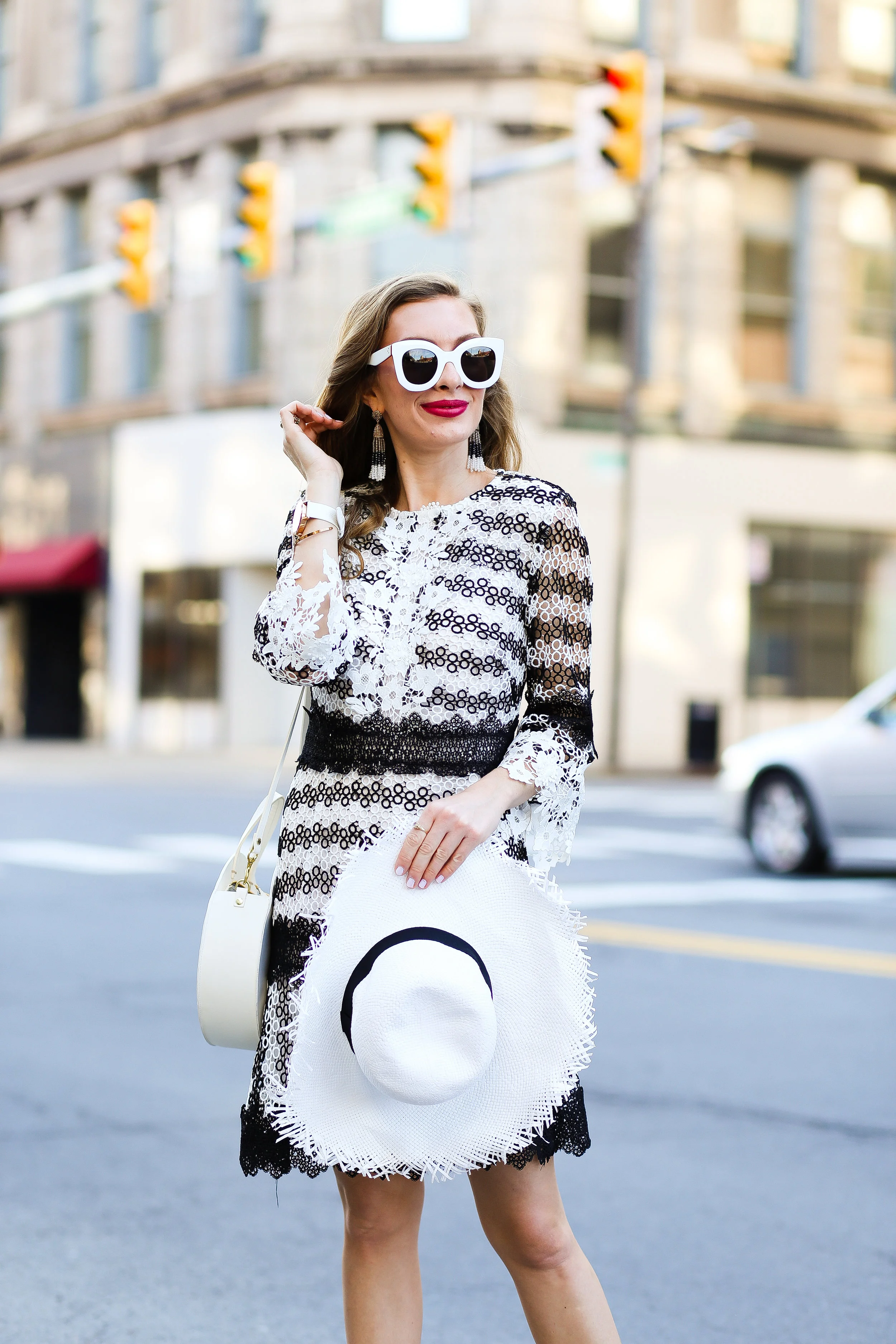 60s Mod Style — Enchanting Elegance